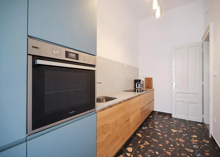 아파트 Vlahov Spirit 자다르